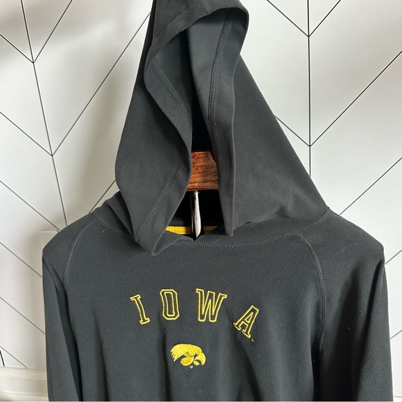 Iowa Hawkeyes Black Columbia Fleece Hoodie-Lightweight, Size: XL (Fits like a L) - Picture 2 of 4